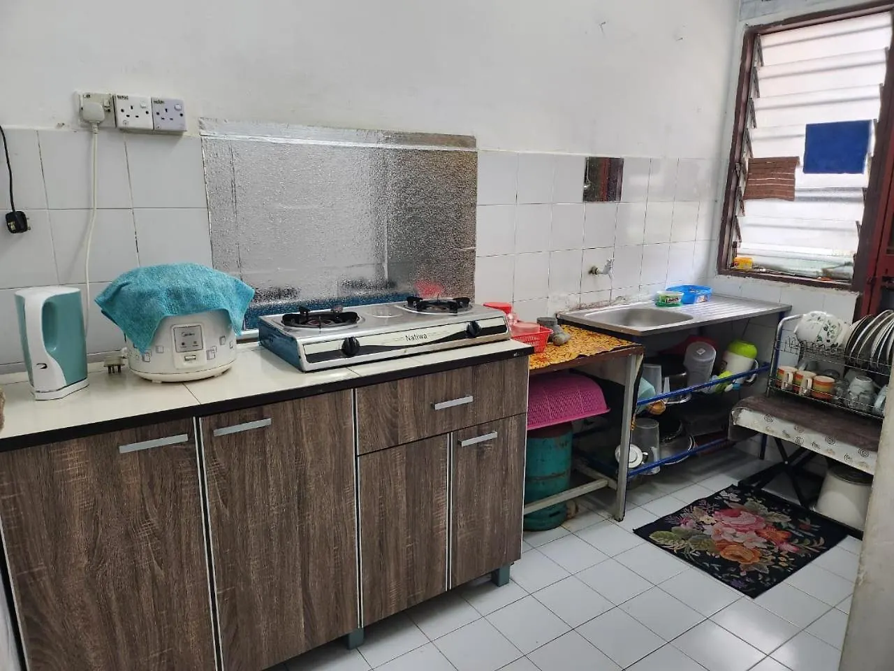 D'Haja 5 Klia Sepang With Free Wi-Fi & 3 Airconds Villa Banting  0*, Banting (Selangor)